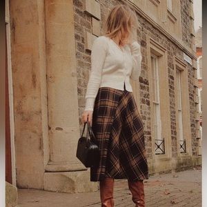 Plaid Skirt. High waist Skirt.